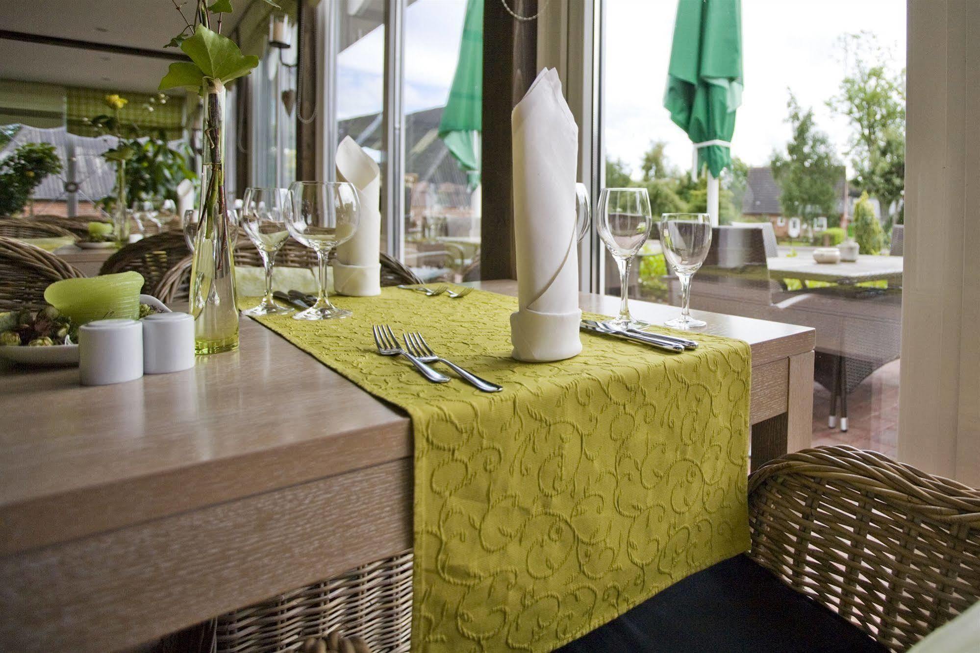 Paulsen'S Landhotel Und Restaurant Bohmstedt Kültér fotó